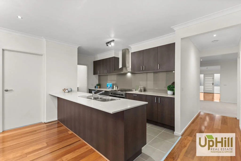 Additional image 14 of 10 Celsius Drive, Cranbourne North VIC 3977