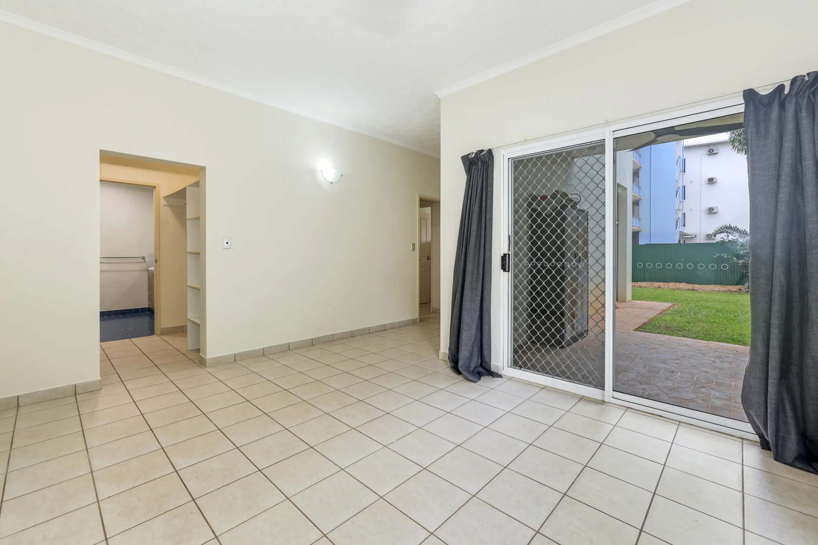 Additional image 15 of 2/37 Sunset Drive, Coconut Grove NT 0810