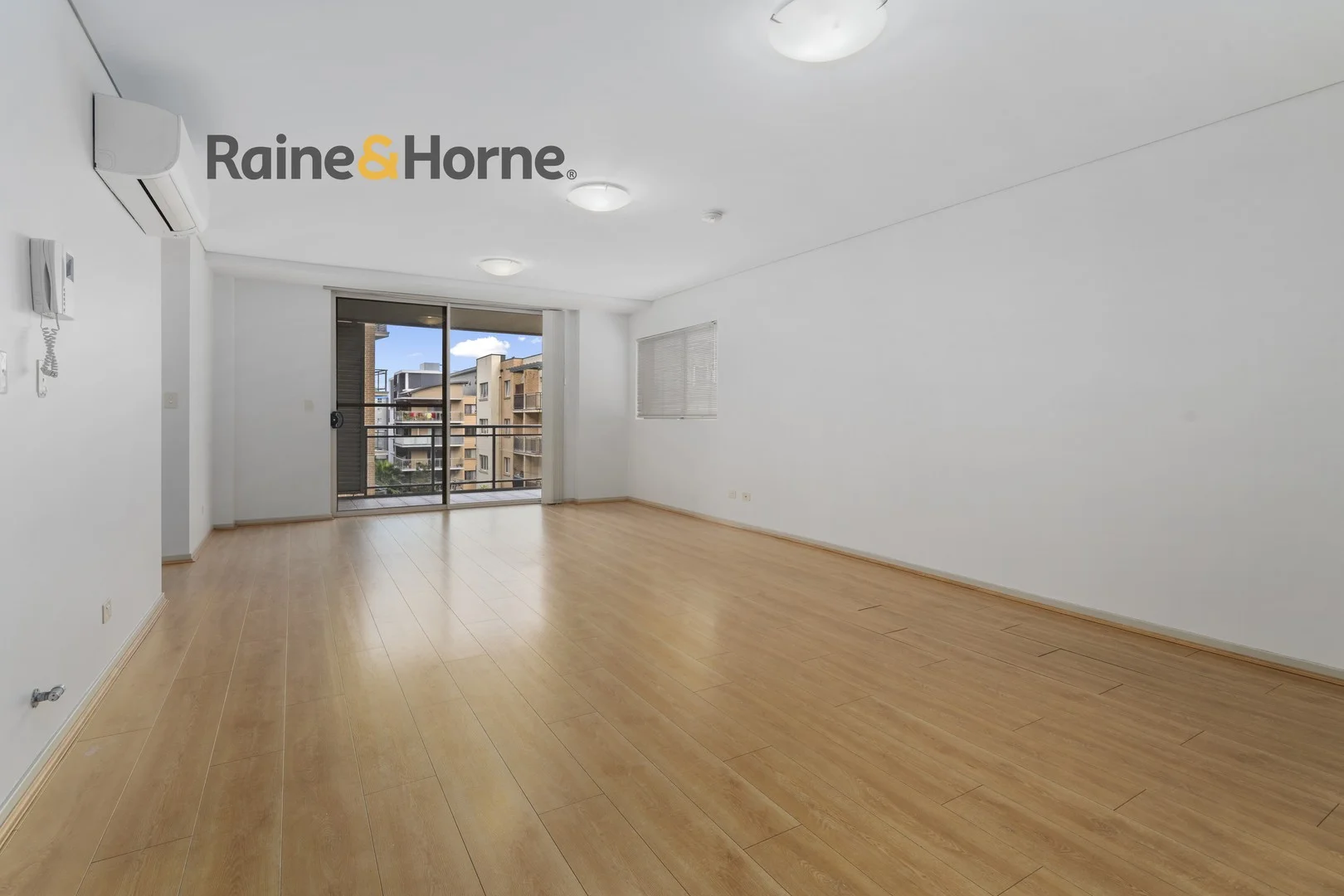 22/33-39 Lachlan Street, Warwick Farm NSW 2170