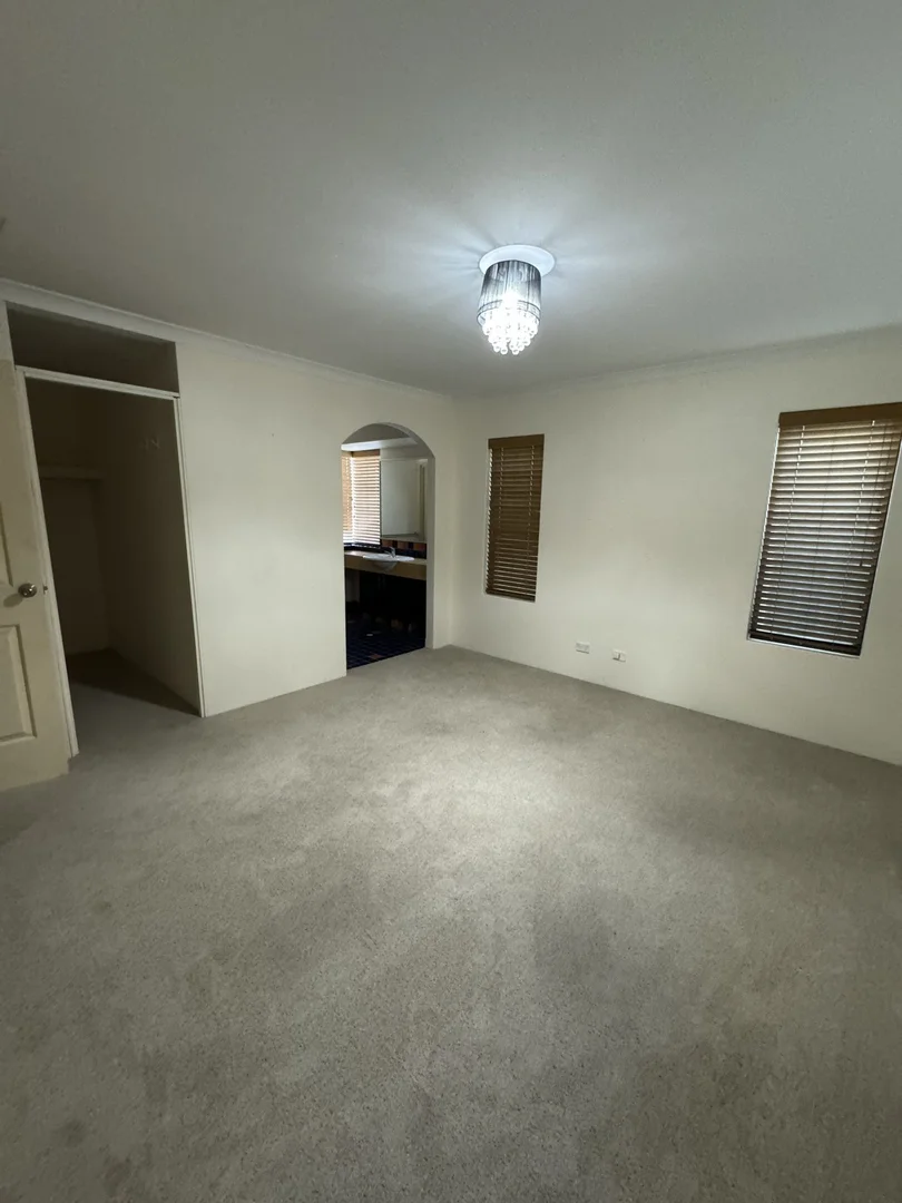 Additional image 4 of 3 Koolinda Close, South Lake WA 6164