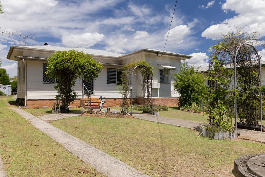 Additional image 18 of 37 Thallon Street, Crows Nest QLD 4355