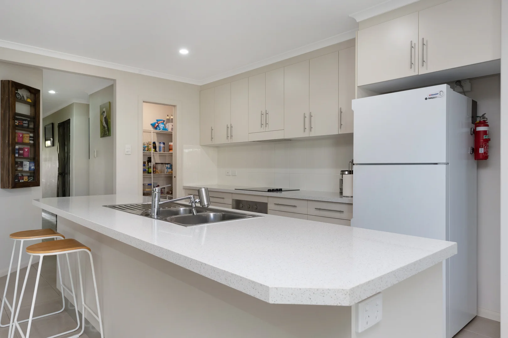Additional image 3 of 15 Catho Avenue, Mount Low QLD 4818