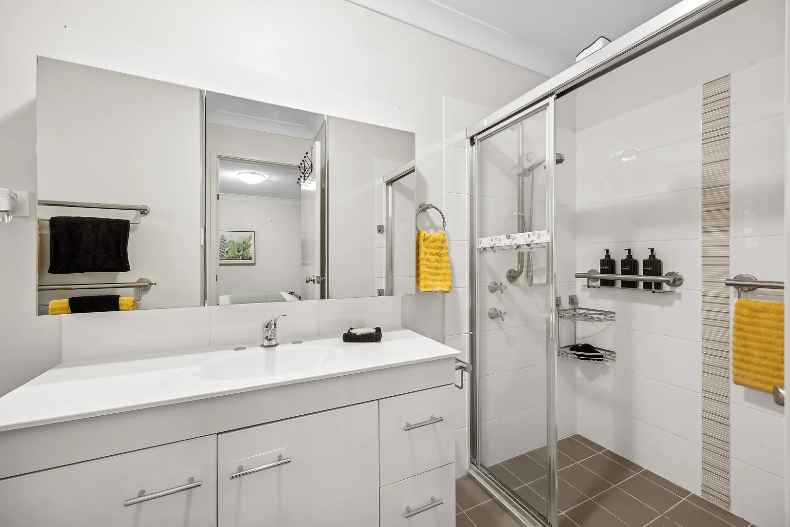 Additional image 5 of 6 Cams Boulevard, Summerland Point NSW 2259