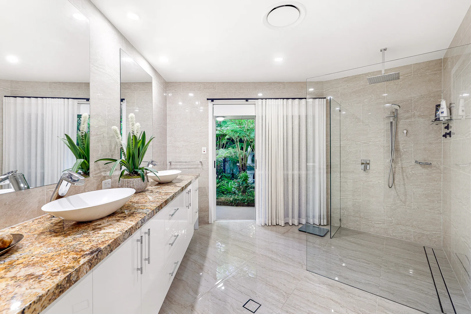 Additional image 19 of 40-42 Midnight Court, Runaway Bay QLD 4216