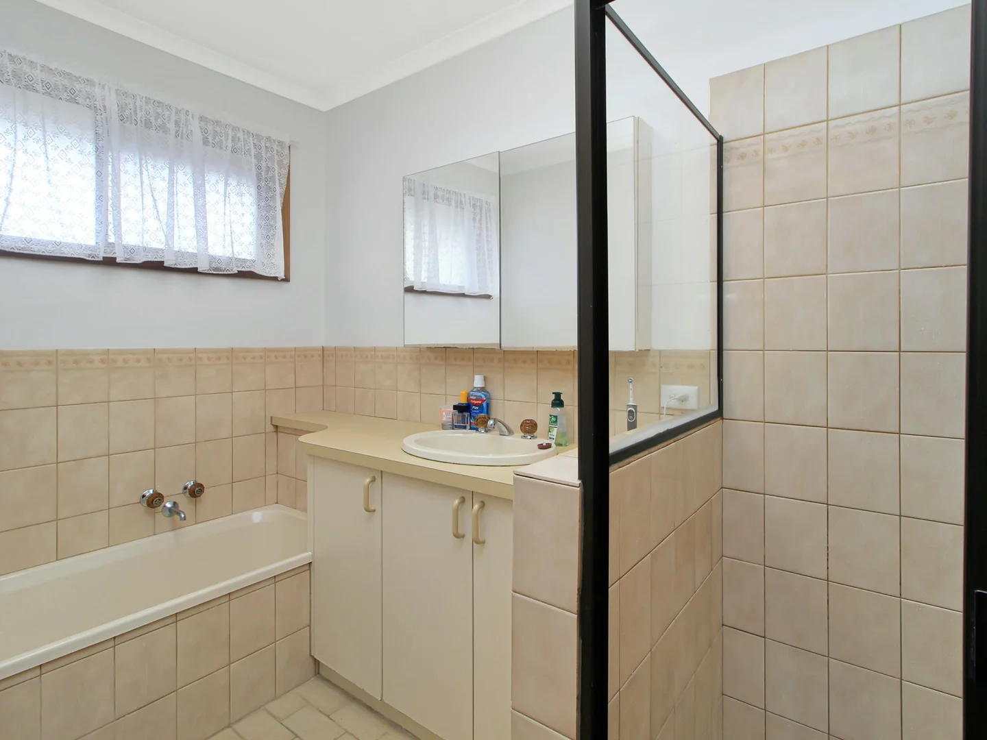 Additional image 7 of 1/24 Ligar Street, Bairnsdale VIC 3875