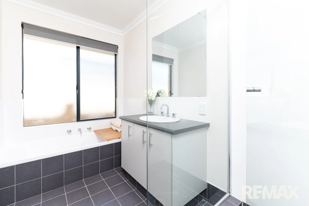 Additional image 21 of 10 Investigator Parade, Jindalee WA 6036