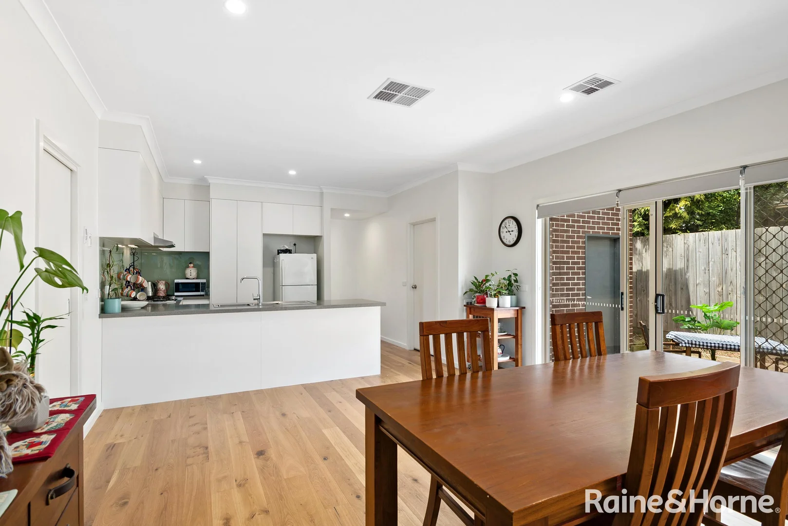 Additional image 5 of 11 Railton Court, Gisborne VIC 3437