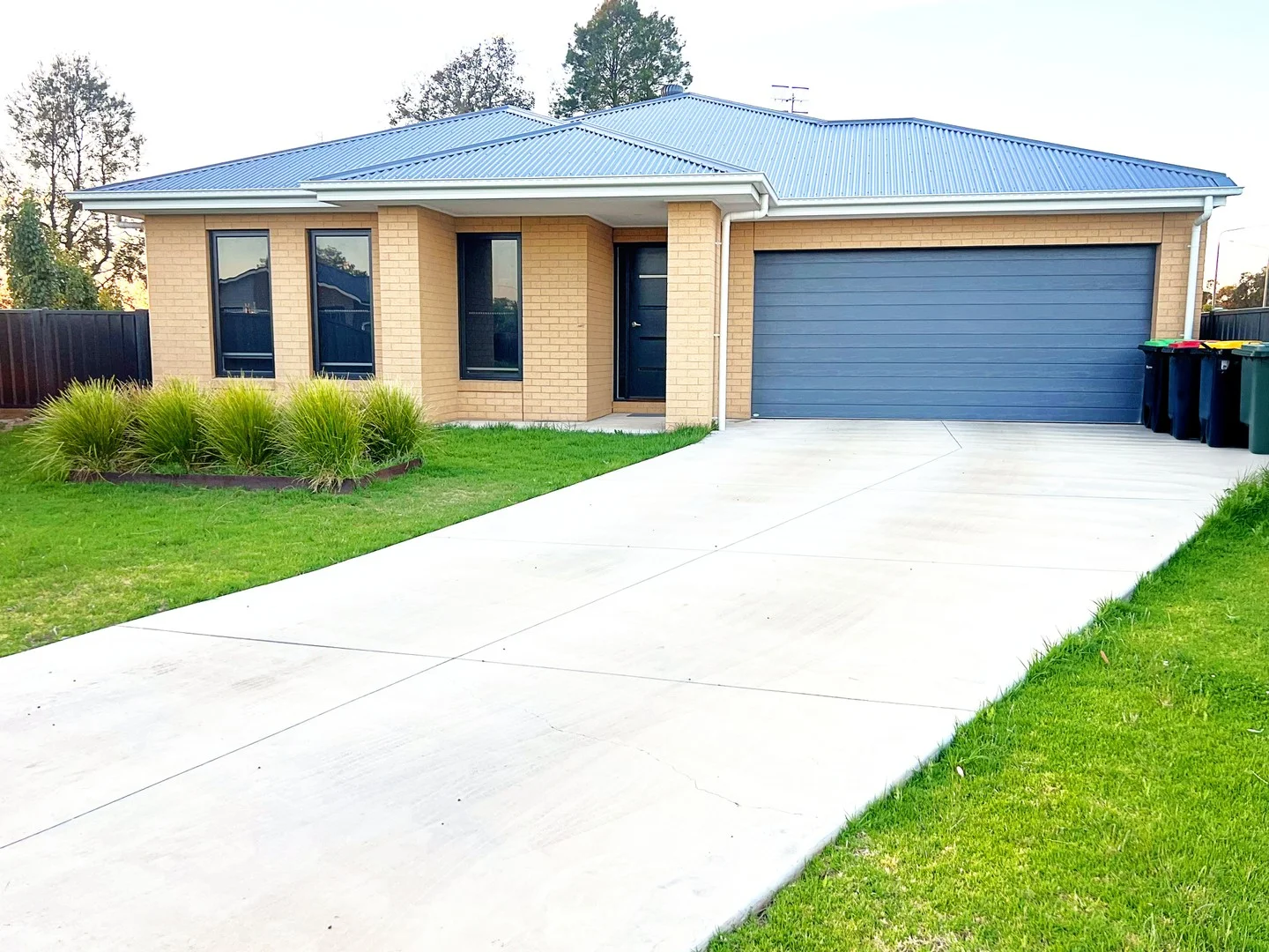 7 Bond Court, Deniliquin NSW 2710