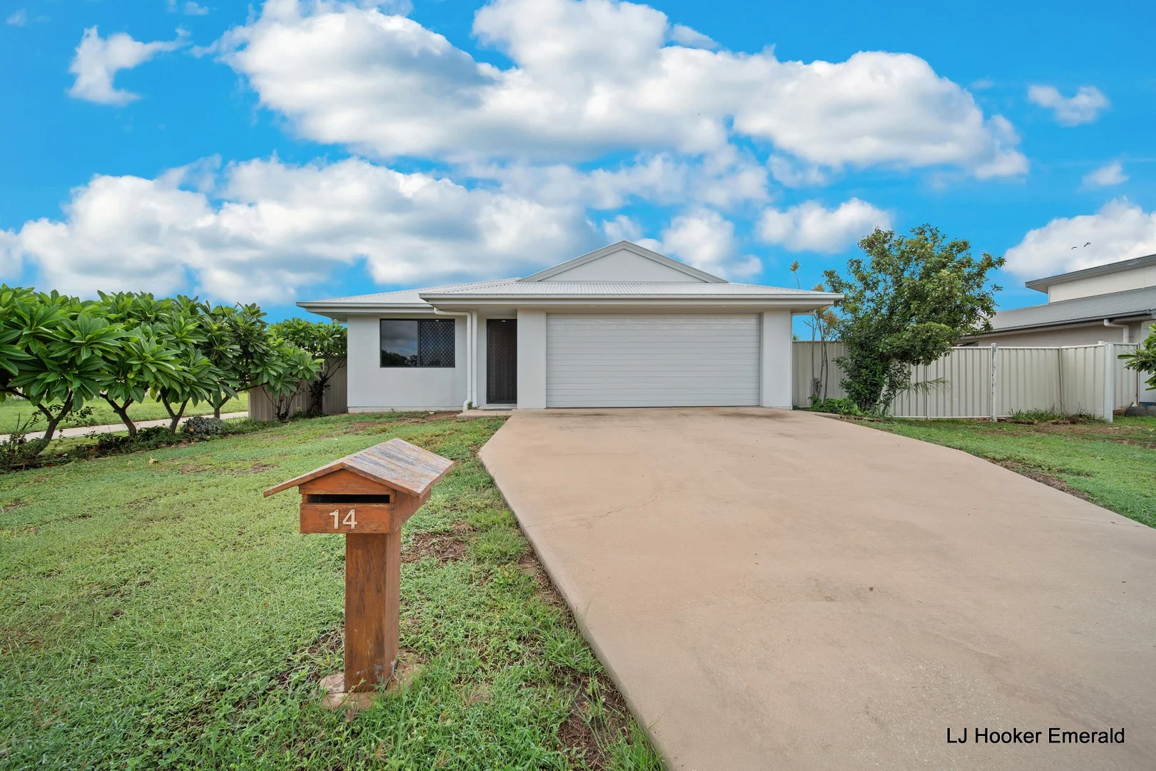 14 Kassidy Drive, Emerald QLD 4720
