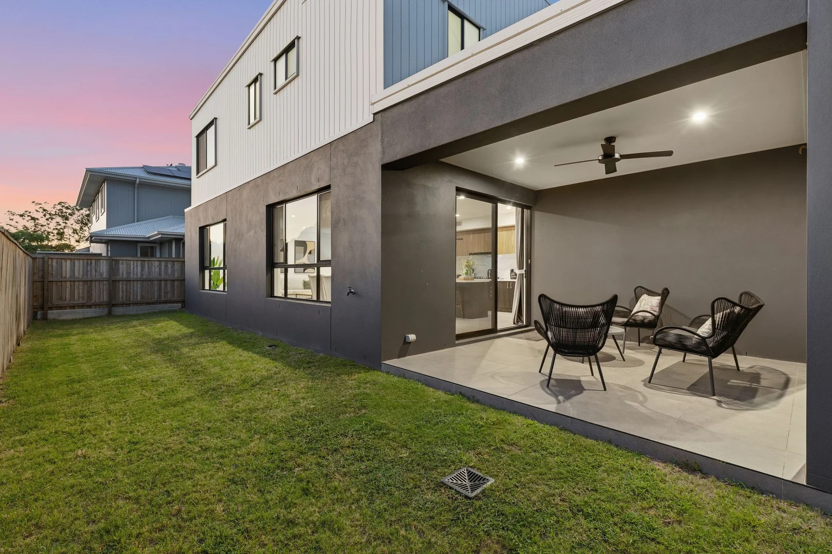 Additional image 34 of 7 Kinwarton Crescent, Calamvale QLD 4116