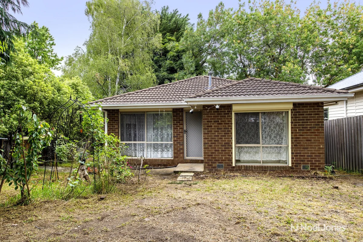 18 Federal Road, Ringwood East VIC 3135
