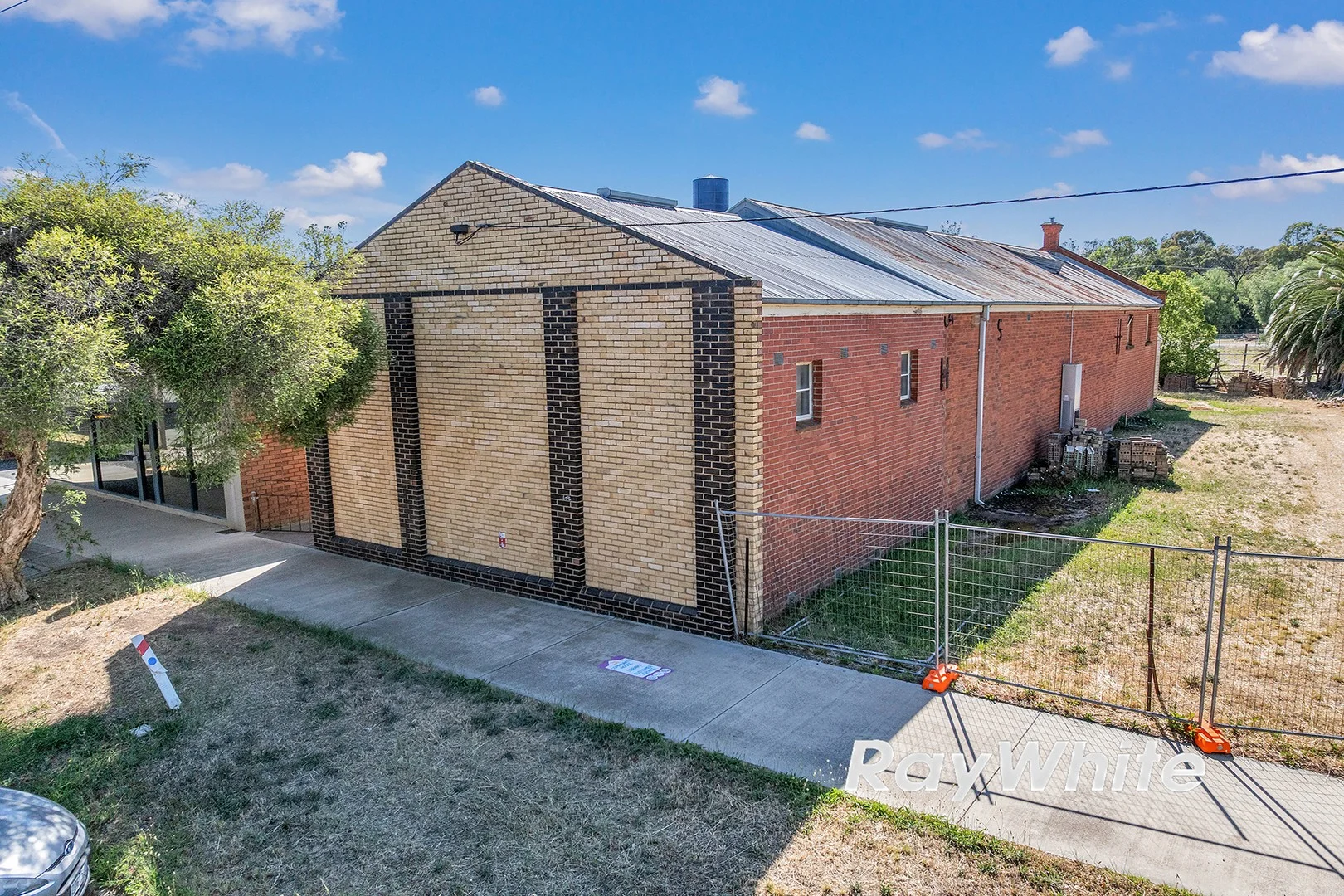 39 Mackay Street, Rochester VIC 3561