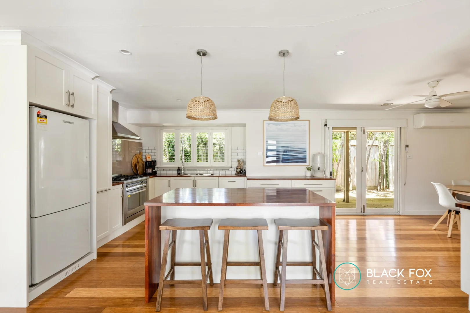 Additional image 2 of Somers VIC 3927