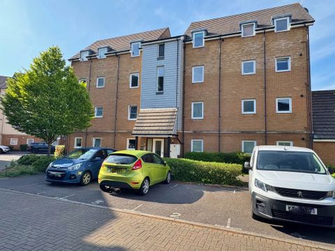 Principal Court, Tudor Crescent PO6