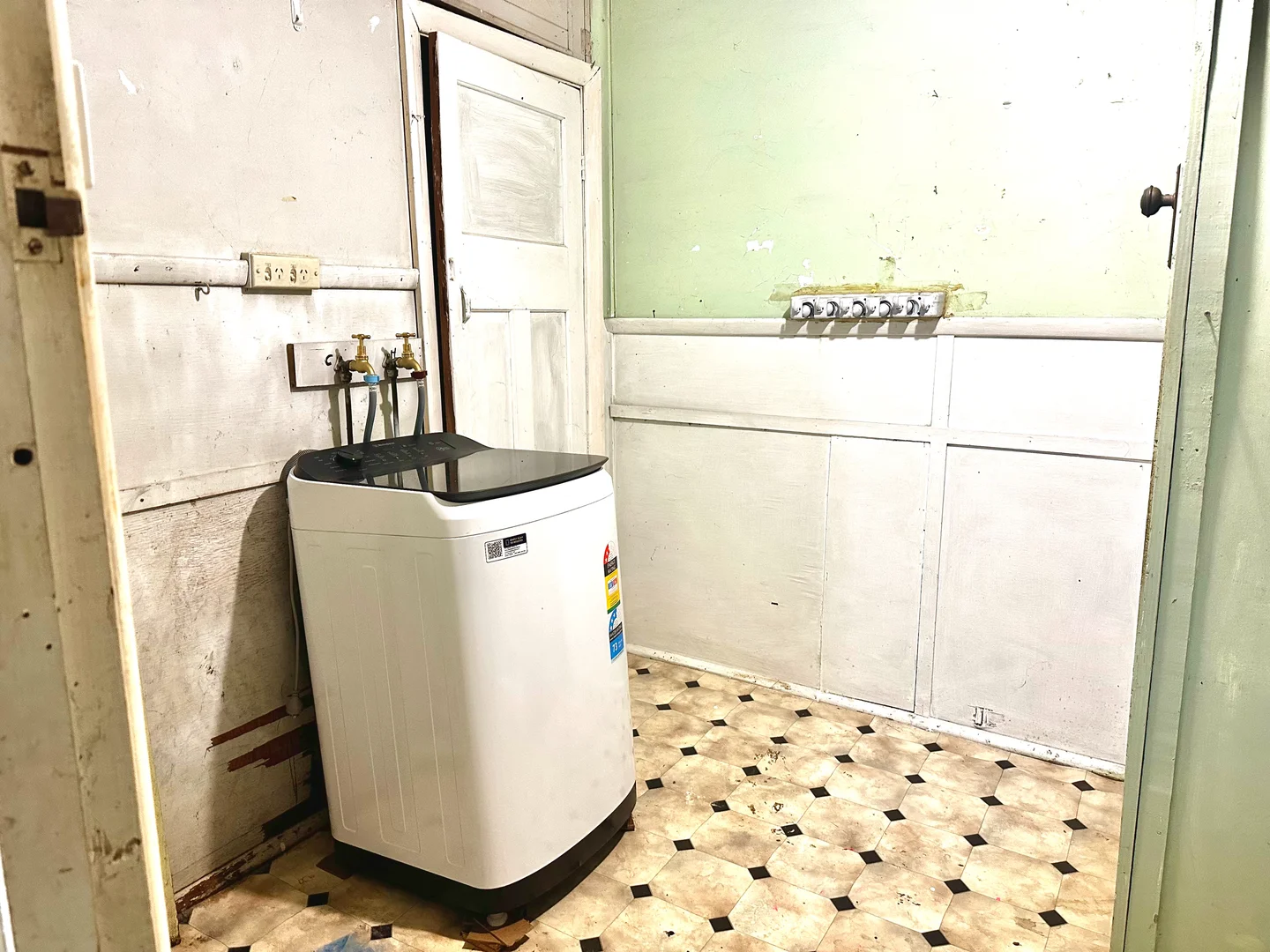 Additional image 10 of 58 Main Street, Eldorado VIC 3746