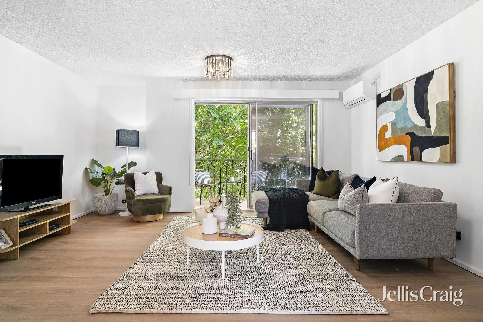 8/55 Ormond Esplanade, Elwood VIC 3184