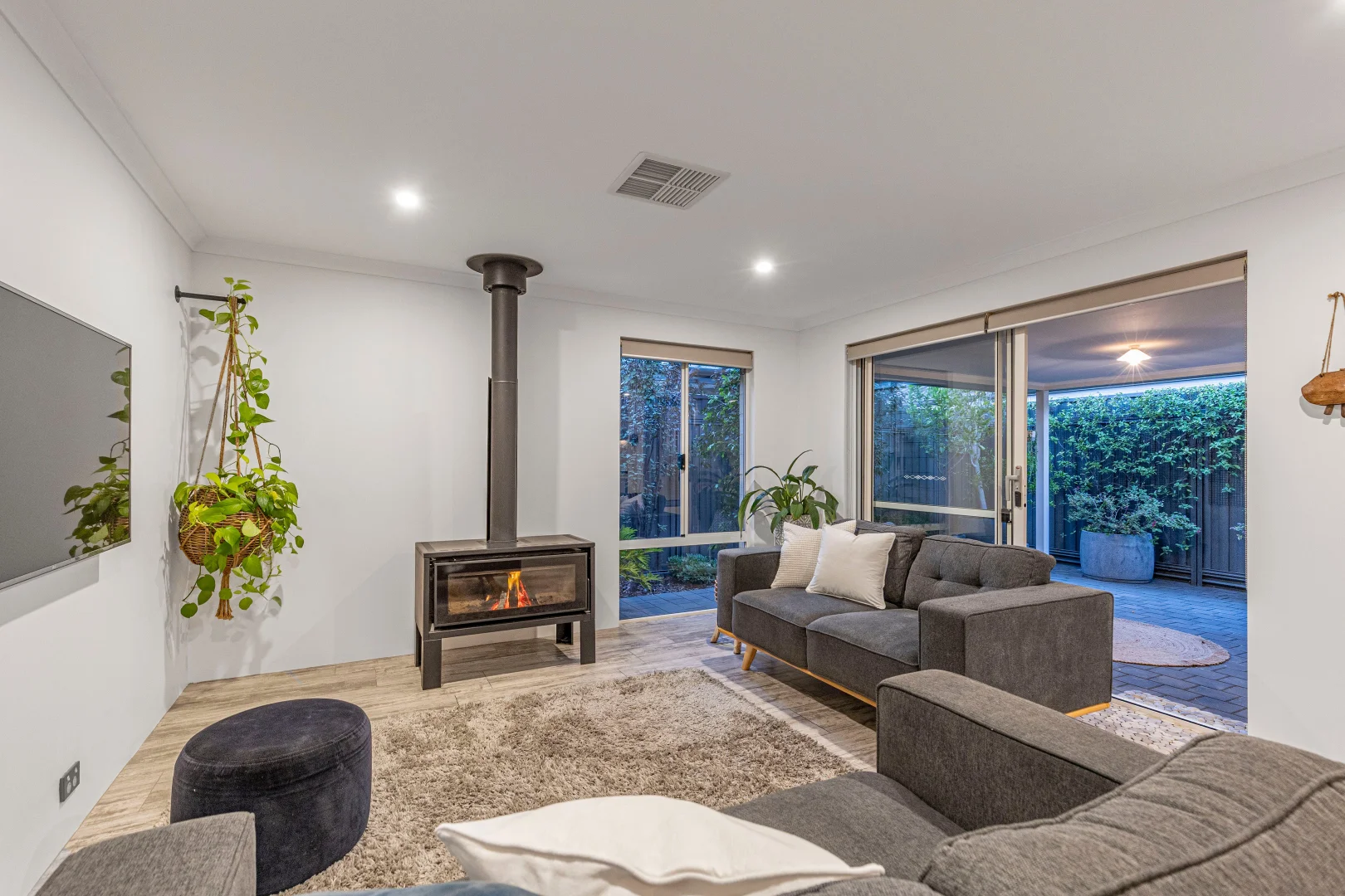 Additional image 13 of 400 Woollcott Avenue, Brabham WA 6055