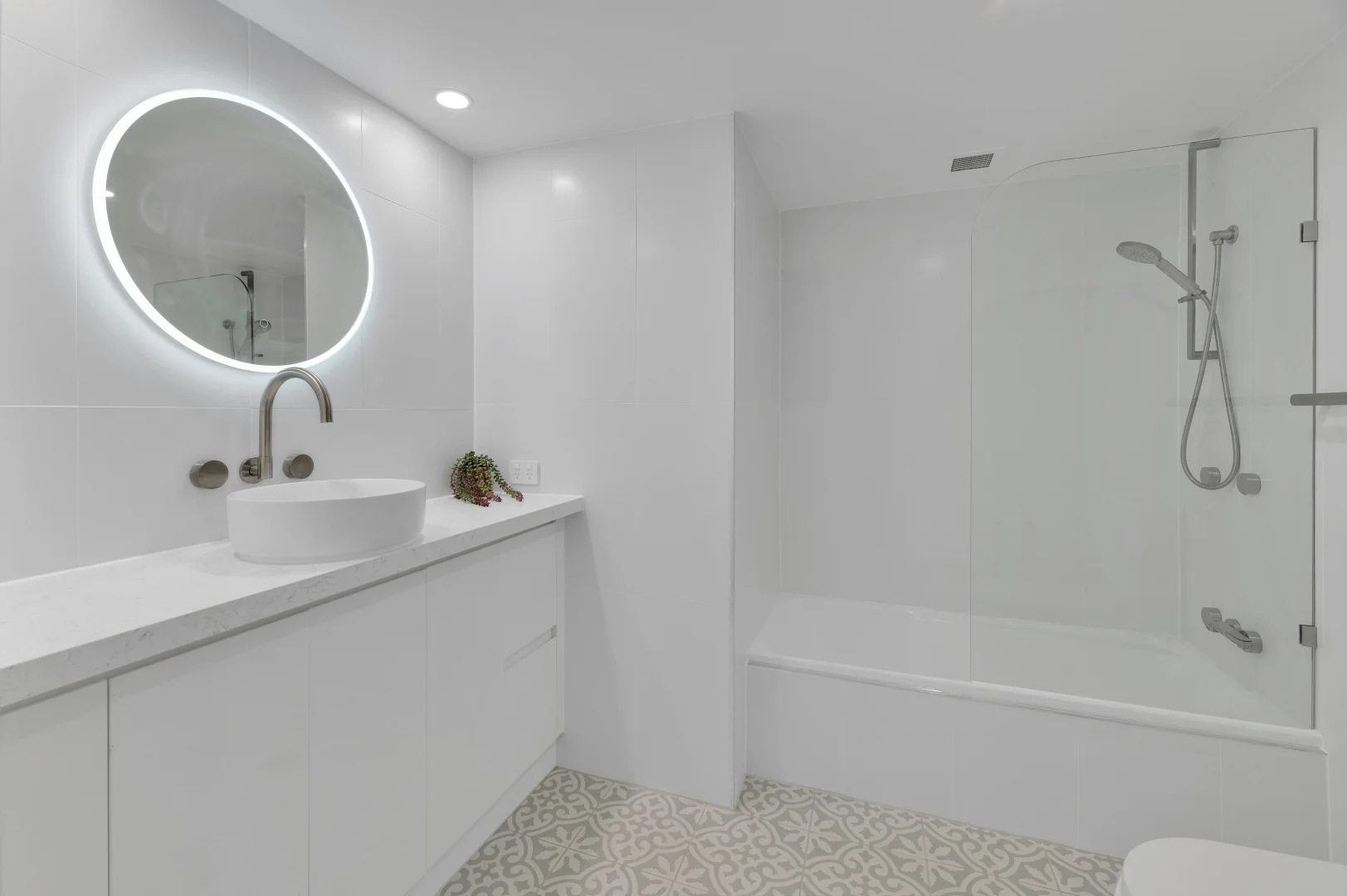 Additional image 14 of 9C/30 Laycock Street, Surfers Paradise QLD 4217