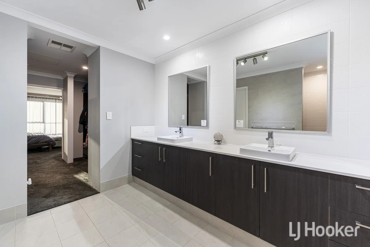 Additional image 30 of 44 Dragonfly Boulevard, Lakelands WA 6180