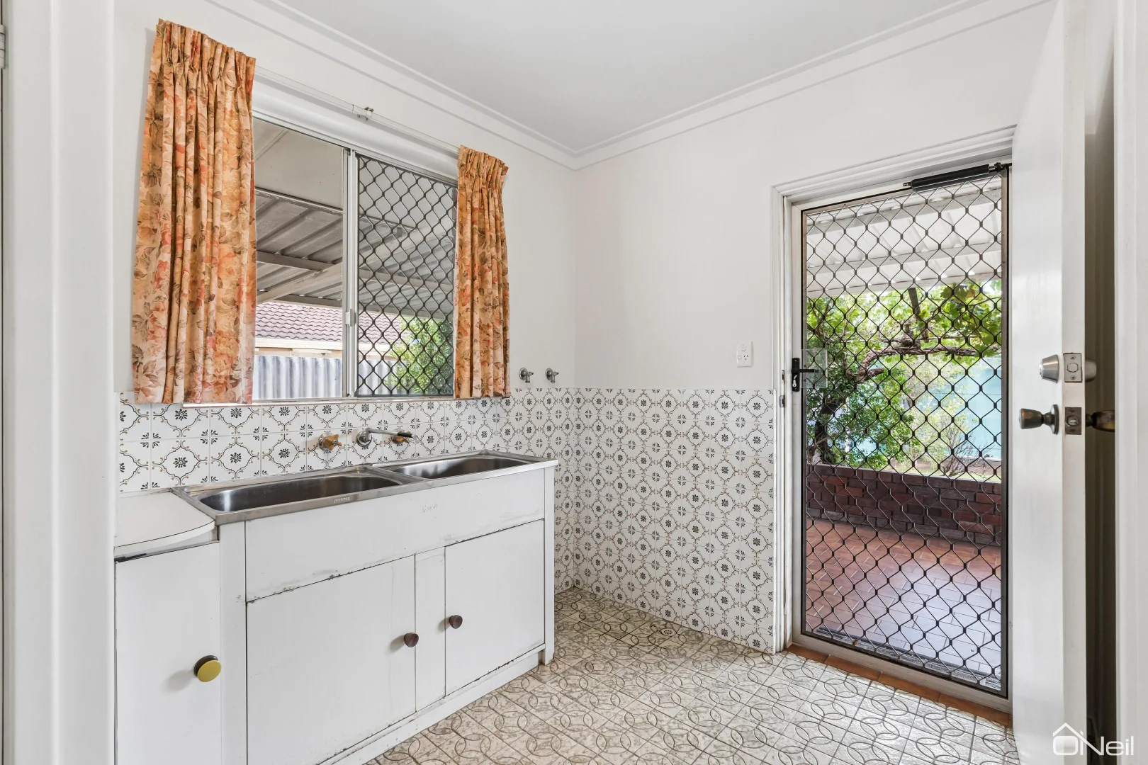 Additional image 18 of 50 Ward Crescent, Kelmscott WA 6111