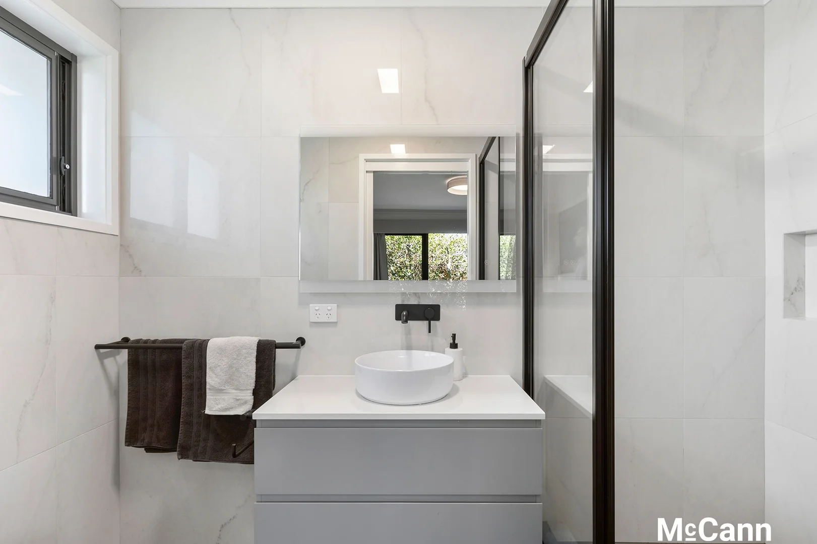 Additional image 11 of 8 Ey Place, Kambah ACT 2902