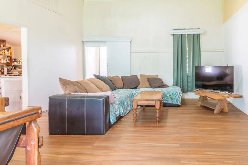 Additional image 5 of 21 Plant St, Richmond Hill QLD 4820