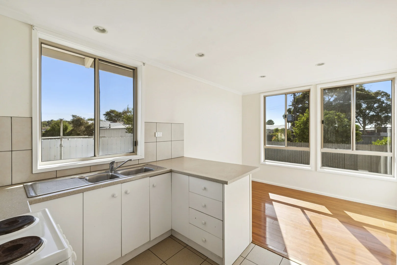 Additional image 14 of 1 & 2/84 Parrott Street, Cobden VIC 3266