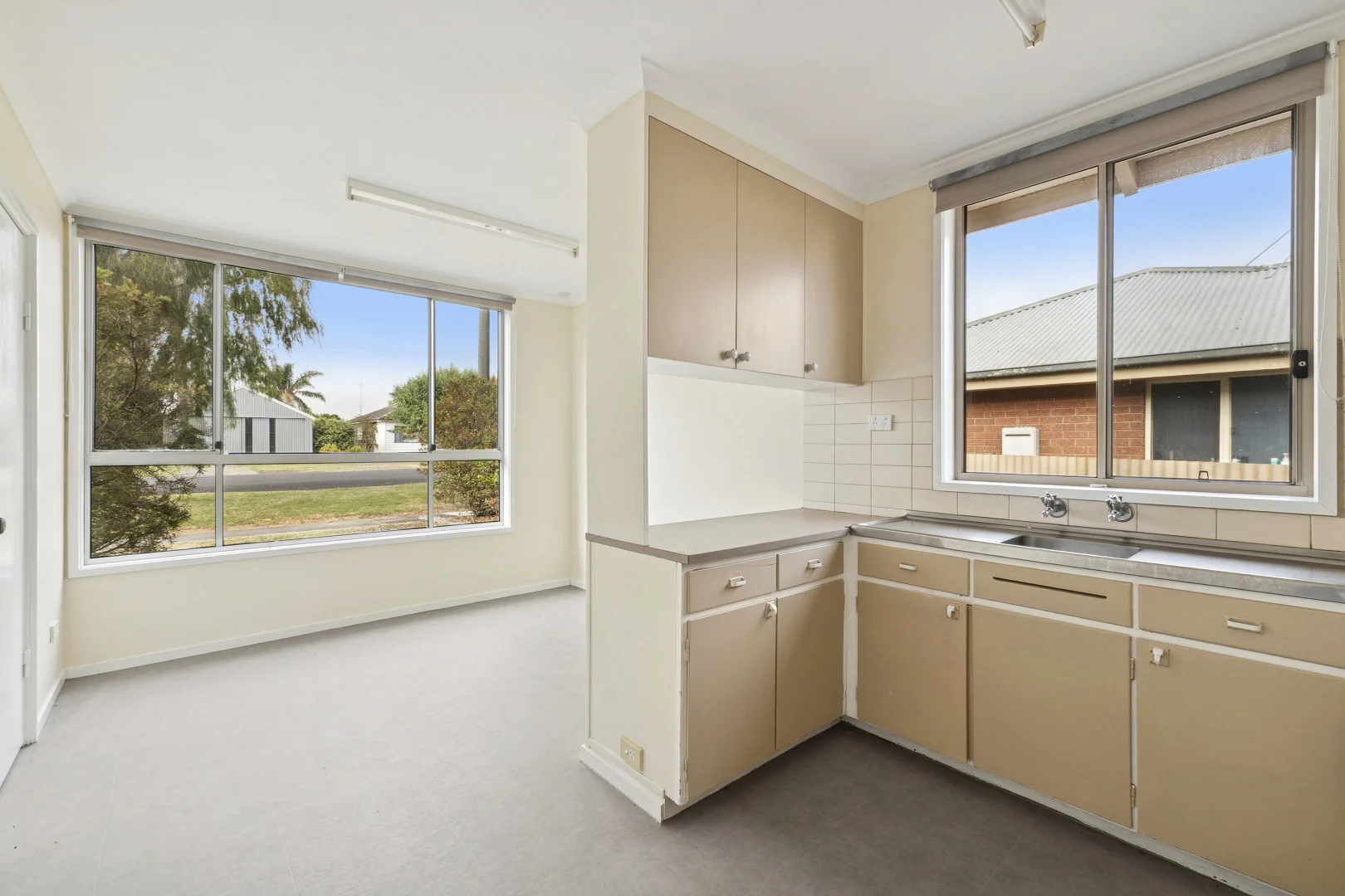 Additional image 6 of 1 & 2/84 Parrott Street, Cobden VIC 3266