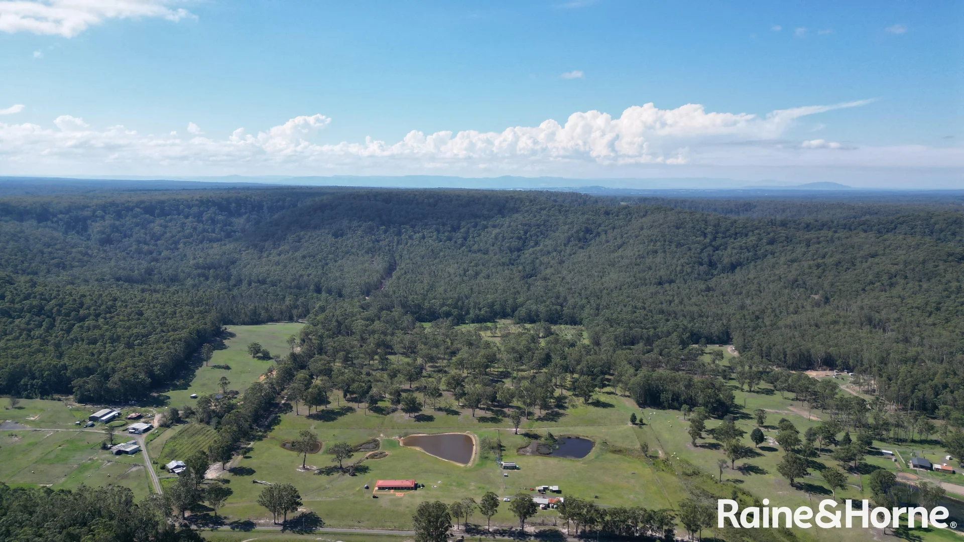 Additional image 28 of Wandandian NSW 2540