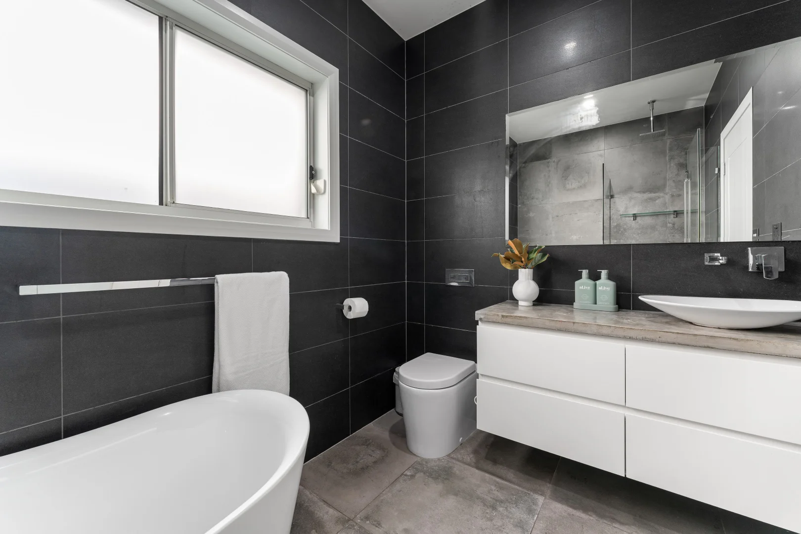 Additional image 17 of 46 Armagh Parade, Thirroul NSW 2515