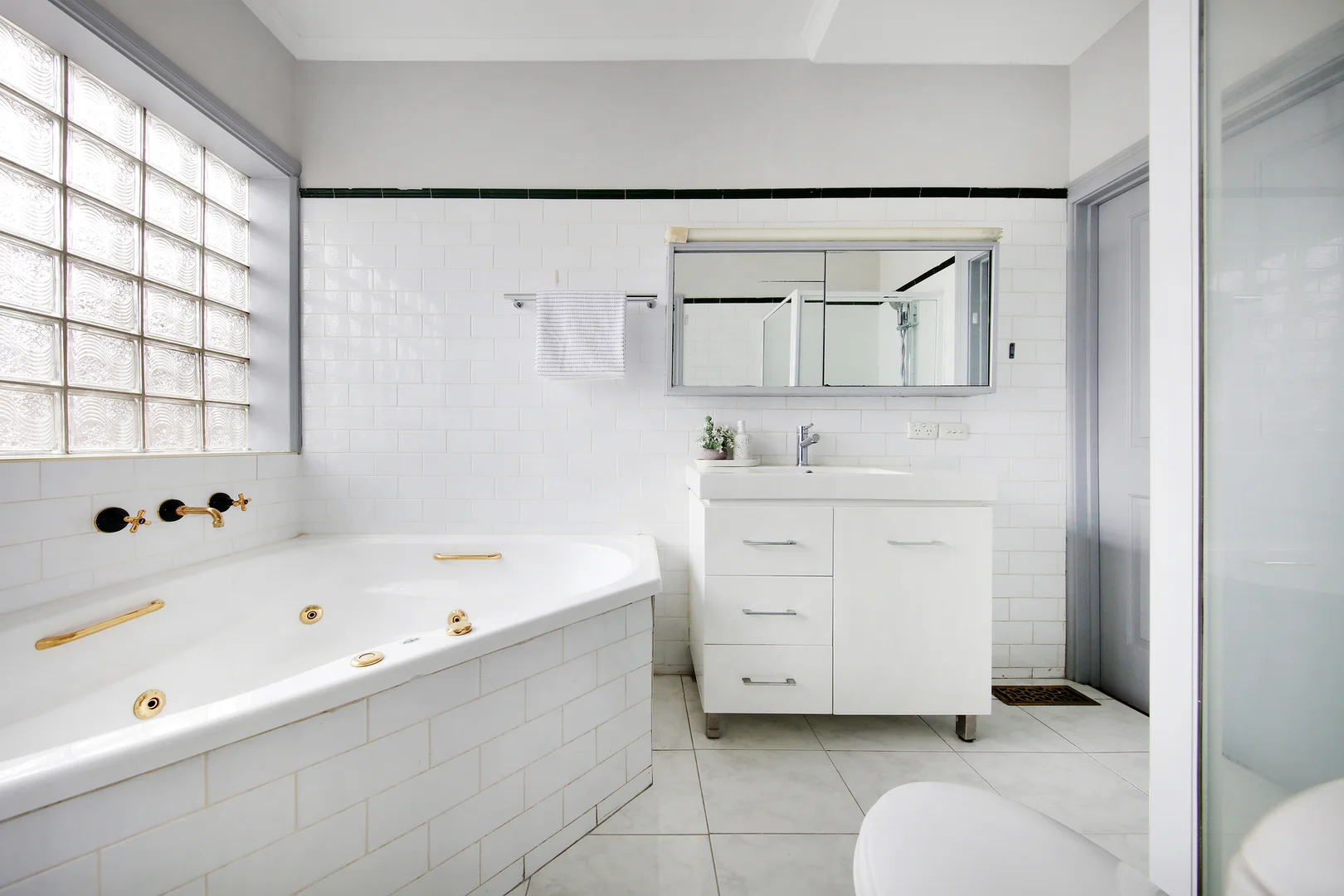 Additional image 10 of 21 Connie Street, Bentleigh East VIC 3165