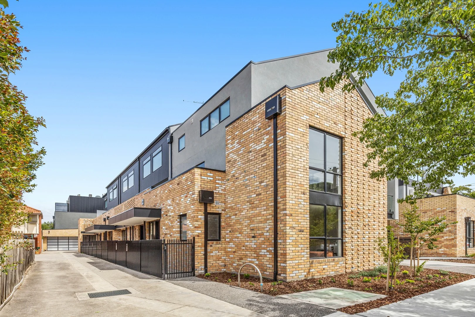 Additional image 2 of 20 Talbot Road, Strathmore VIC 3041