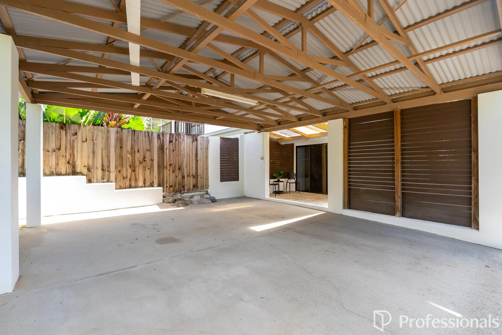 Additional image 27 of 10 Cicero Close, Mooroobool QLD 4870