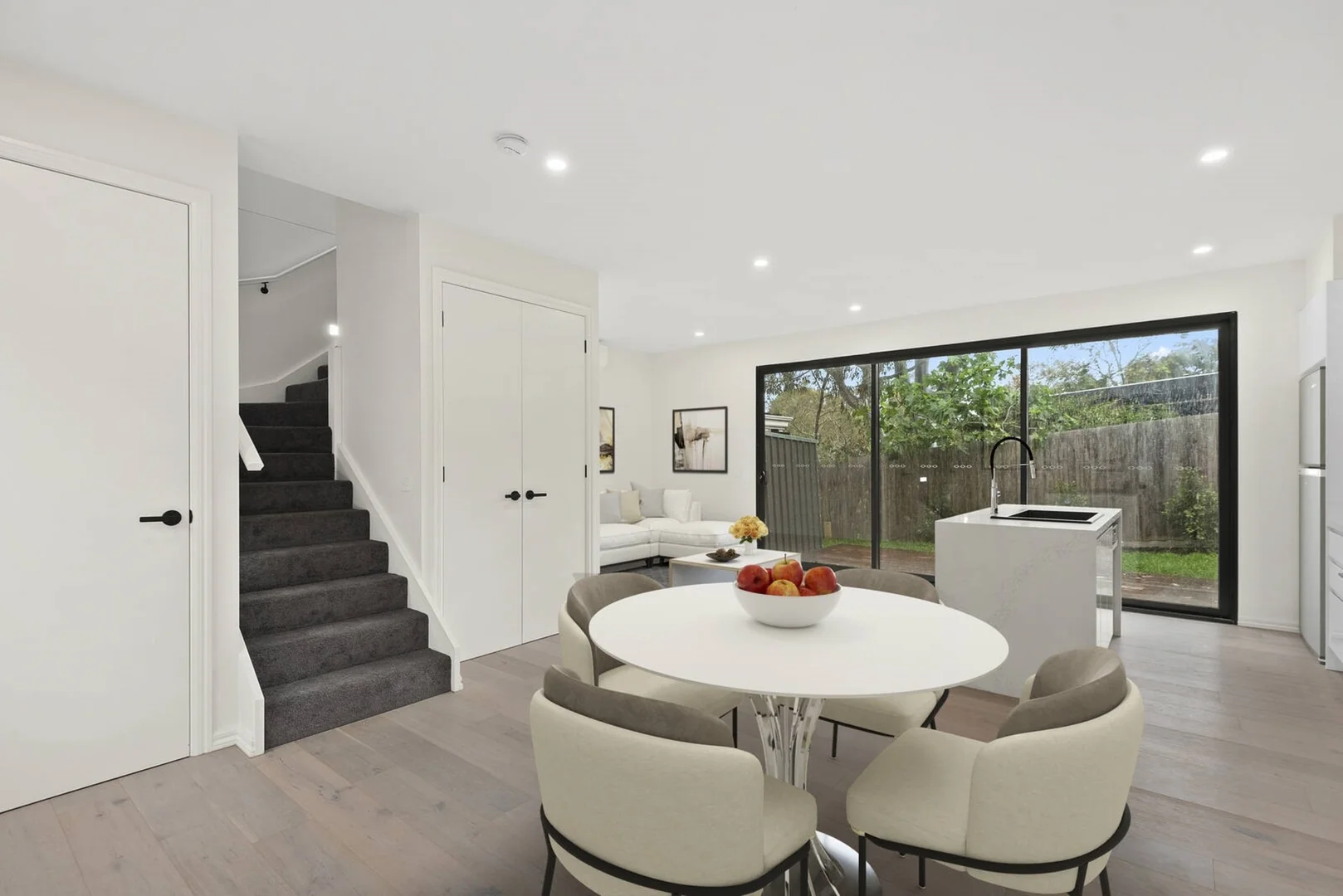 Additional image 2 of 2/24 Studley Street, Doncaster VIC 3108