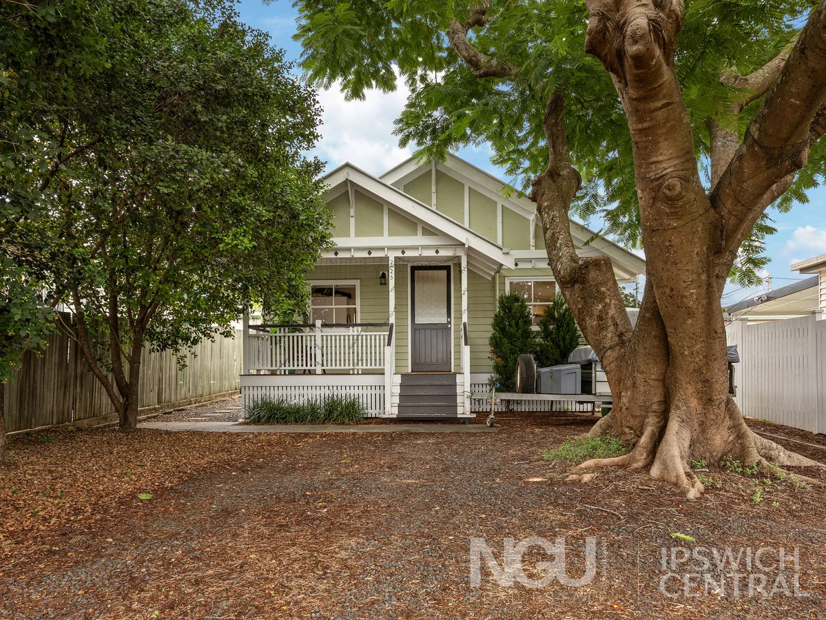 Additional image 2 of 1 & 2 / 25 Teape Street, Silkstone QLD 4304