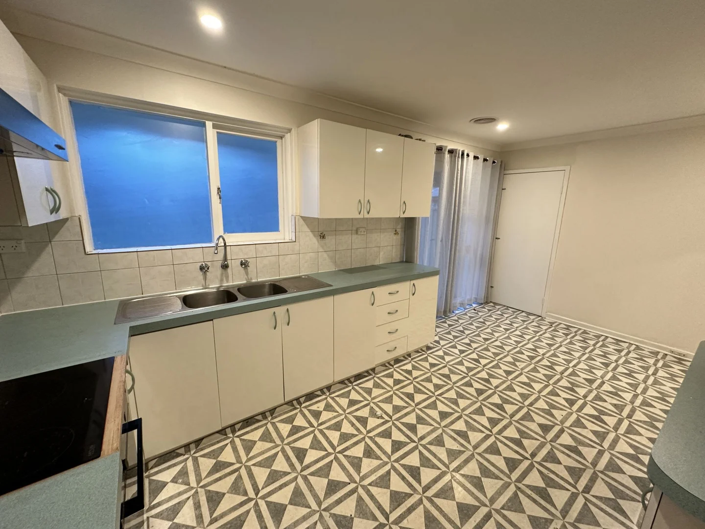 Additional image 15 of Maddington WA 6109