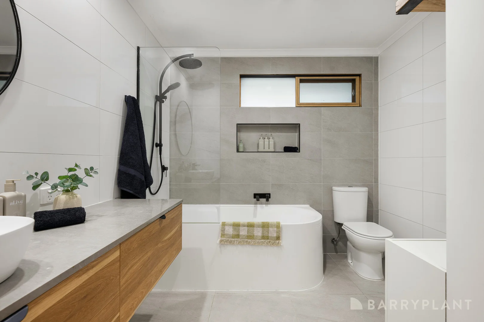 Additional image 9 of 37 Swinburne Avenue, Mooroolbark VIC 3138