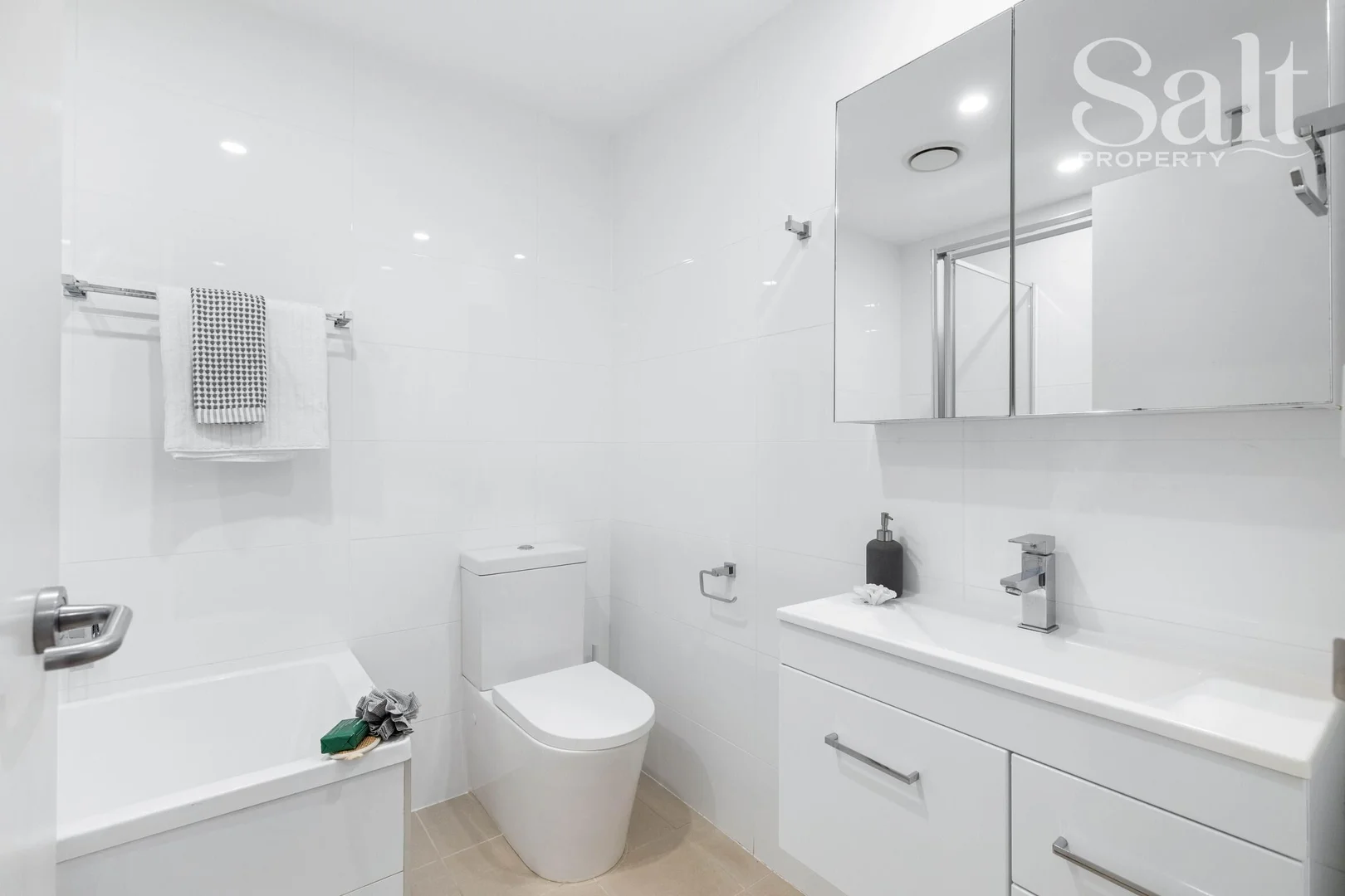 Additional image 17 of 707/9 Watt Street, Newcastle NSW 2300