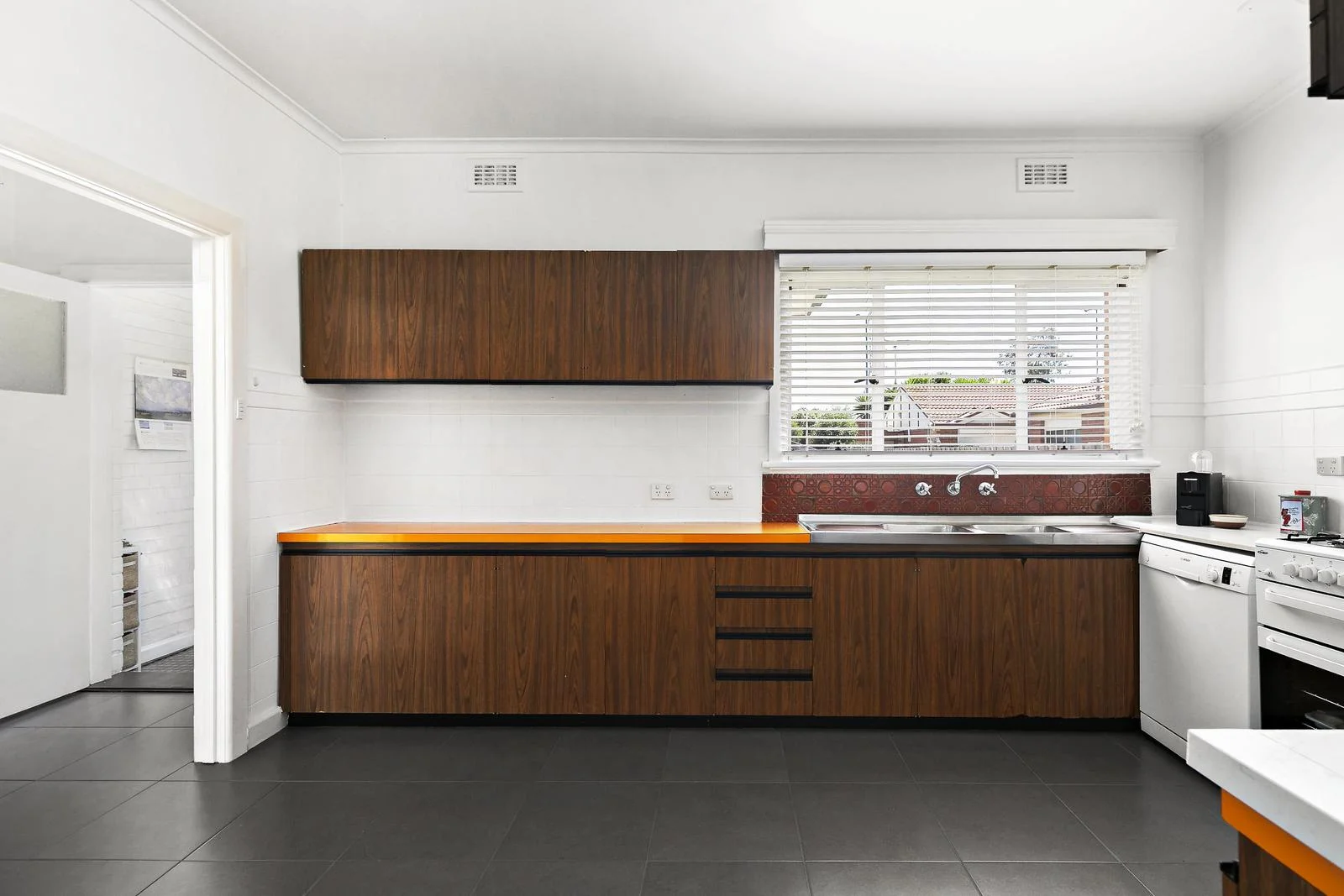 Additional image 7 of 44 Collier Court, Strathmore Heights VIC 3041