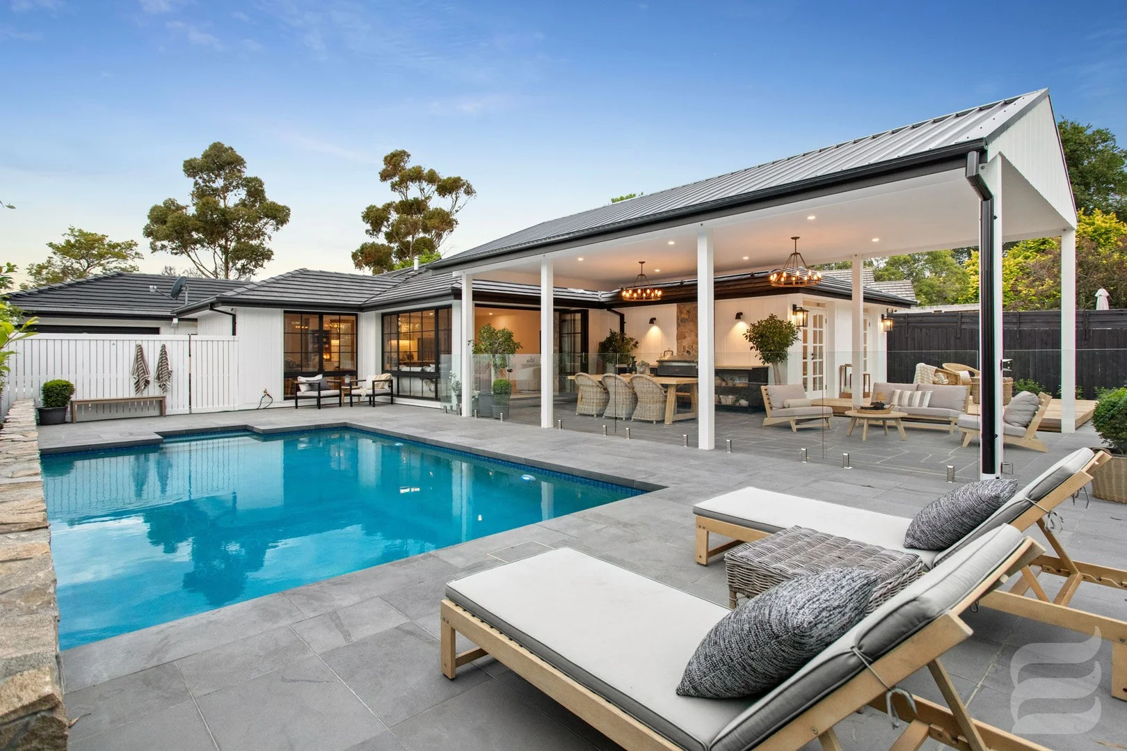 Additional image 2 of 178 Mount Eliza Way, Mount Eliza VIC 3930