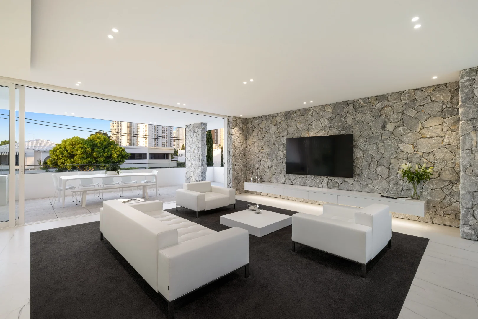 Additional image 15 of 46 Woodroffe Avenue, Main Beach QLD 4217