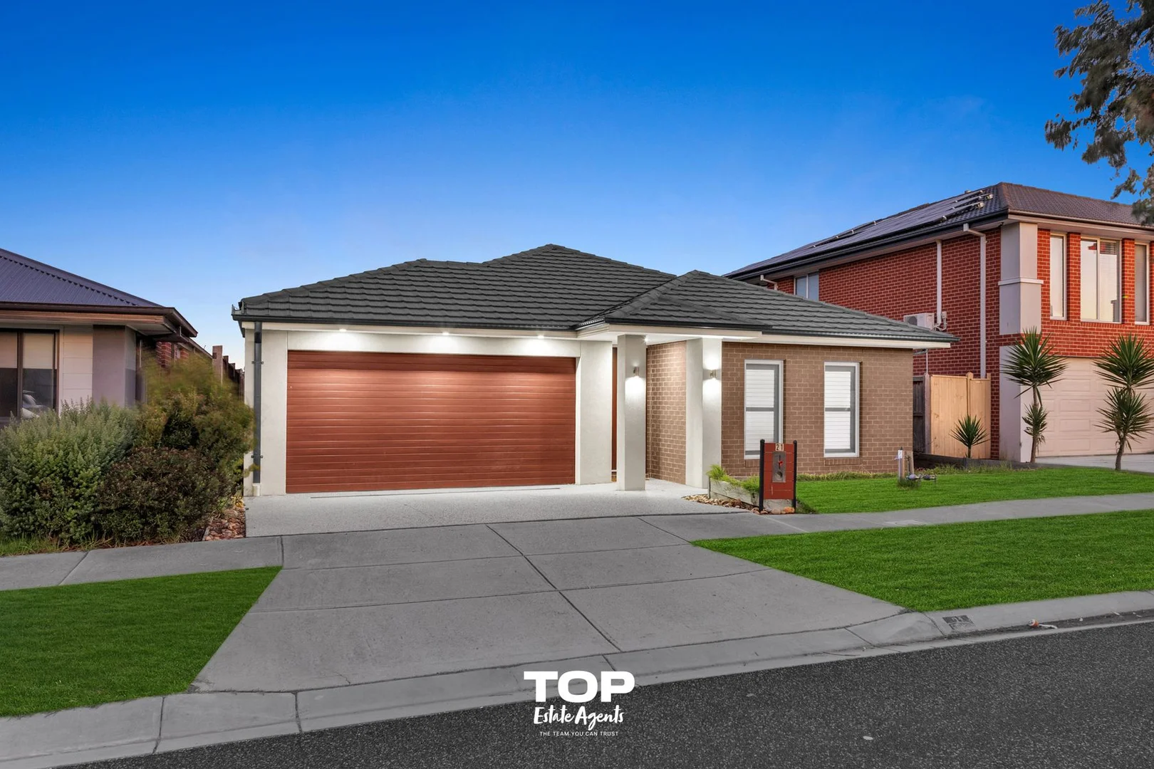 Additional image 3 of 21 Lace Monitor Circuit, Clyde North VIC 3978