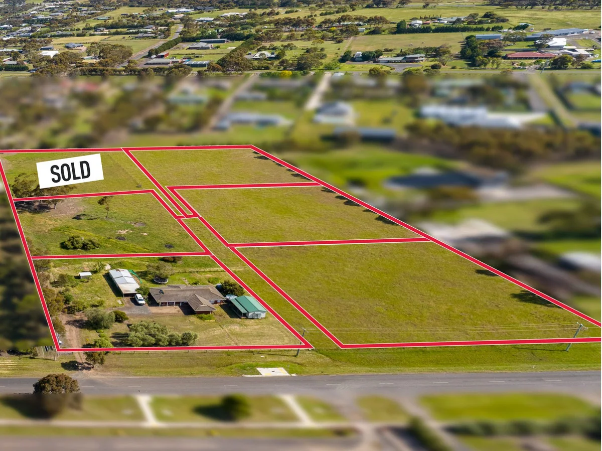 Additional image 3 of 2-6/70 Kelly Road, Bannockburn VIC 3331