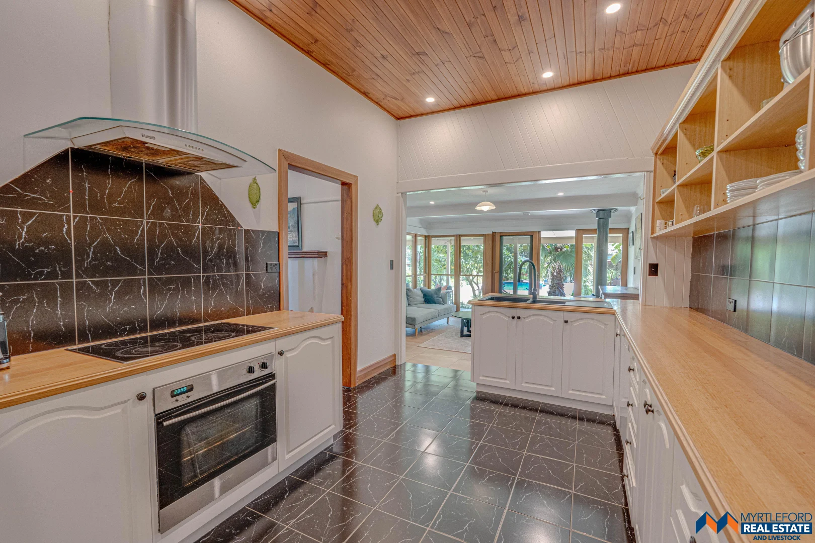 Additional image 8 of 19 O'Donnell Avenue, Myrtleford VIC 3737