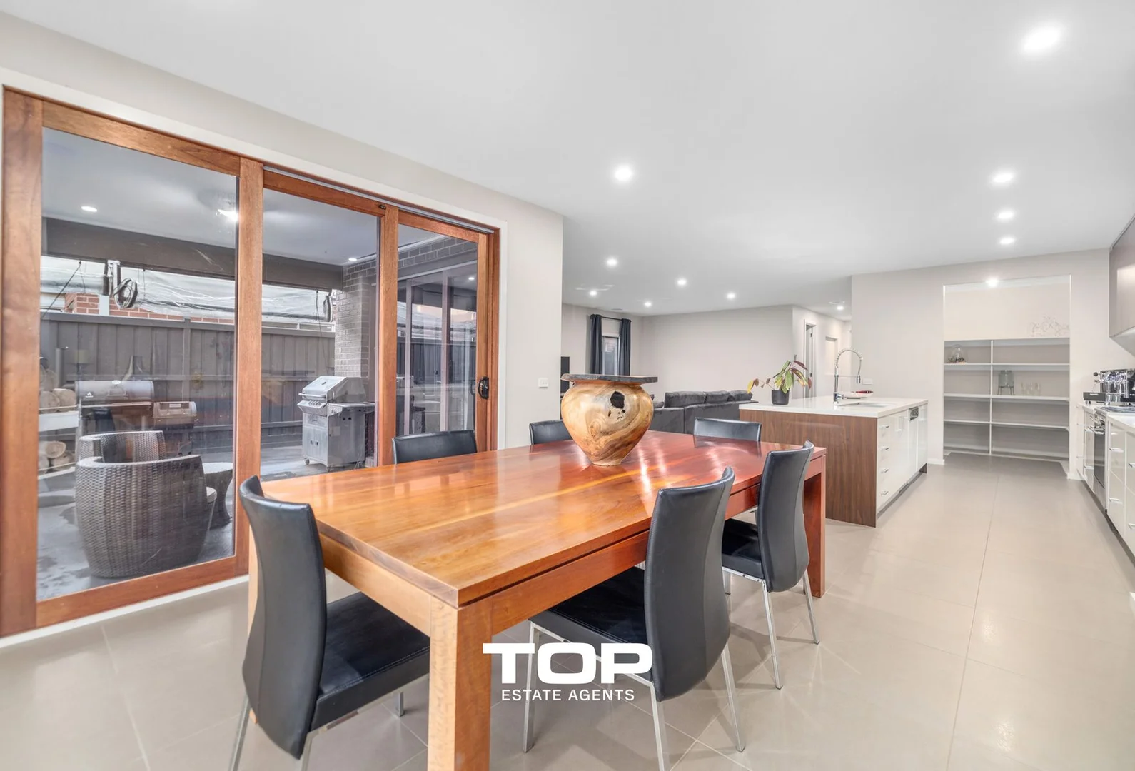 Additional image 9 of 10 Springleaf Avenue, Clyde North VIC 3978