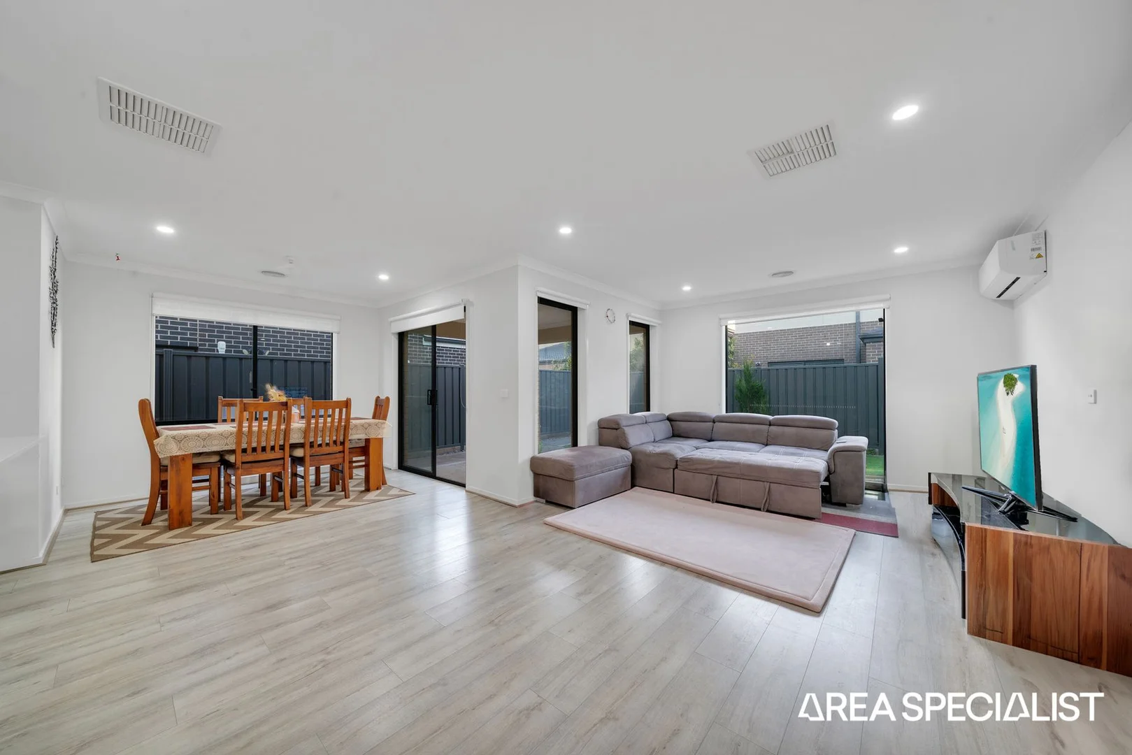 Additional image 23 of 4 Dorset Grove, Truganina VIC 3029