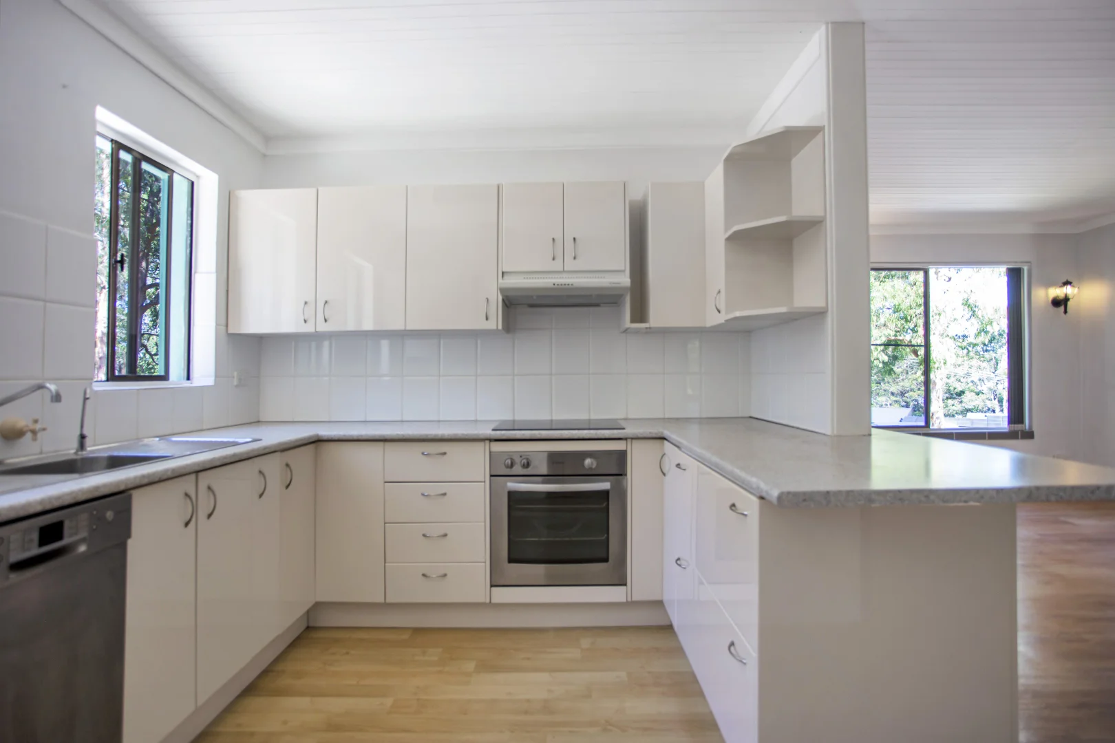 Additional image 11 of 125 Cove Boulevard, North Arm Cove NSW 2324