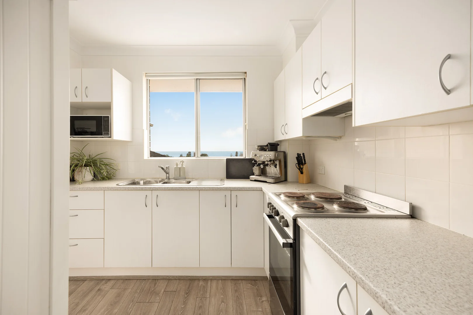 Additional image 4 of 10/40 Park Street, Narrabeen NSW 2101