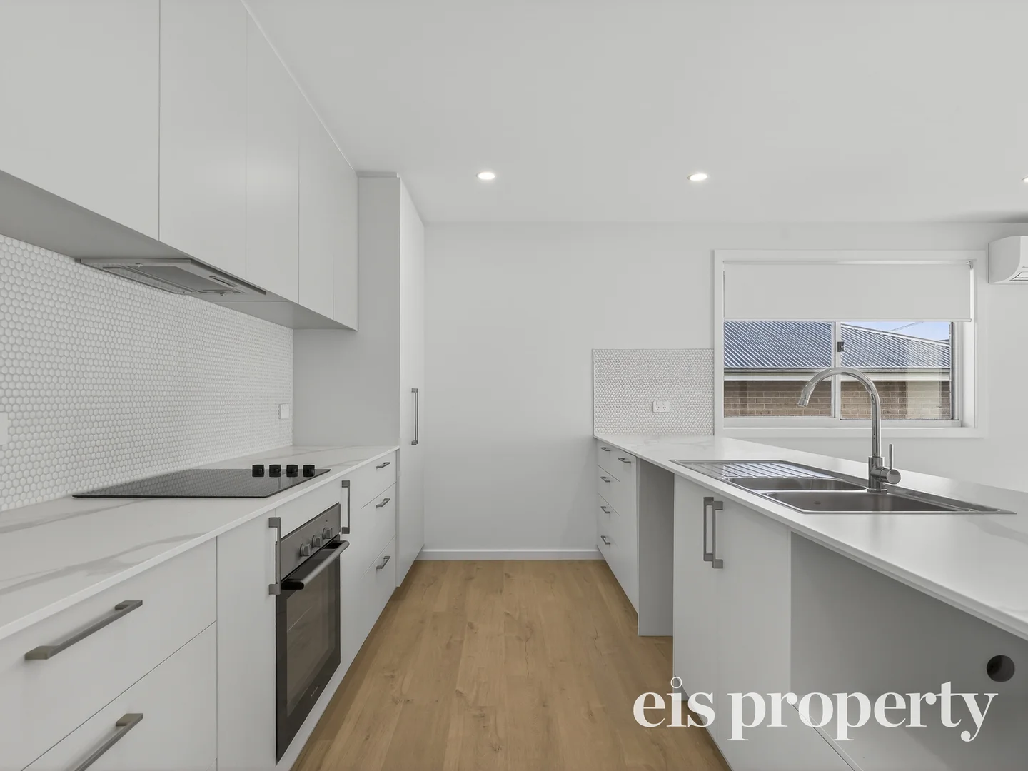 Additional image 10 of 2/20 Home Avenue, Blackmans Bay TAS 7052