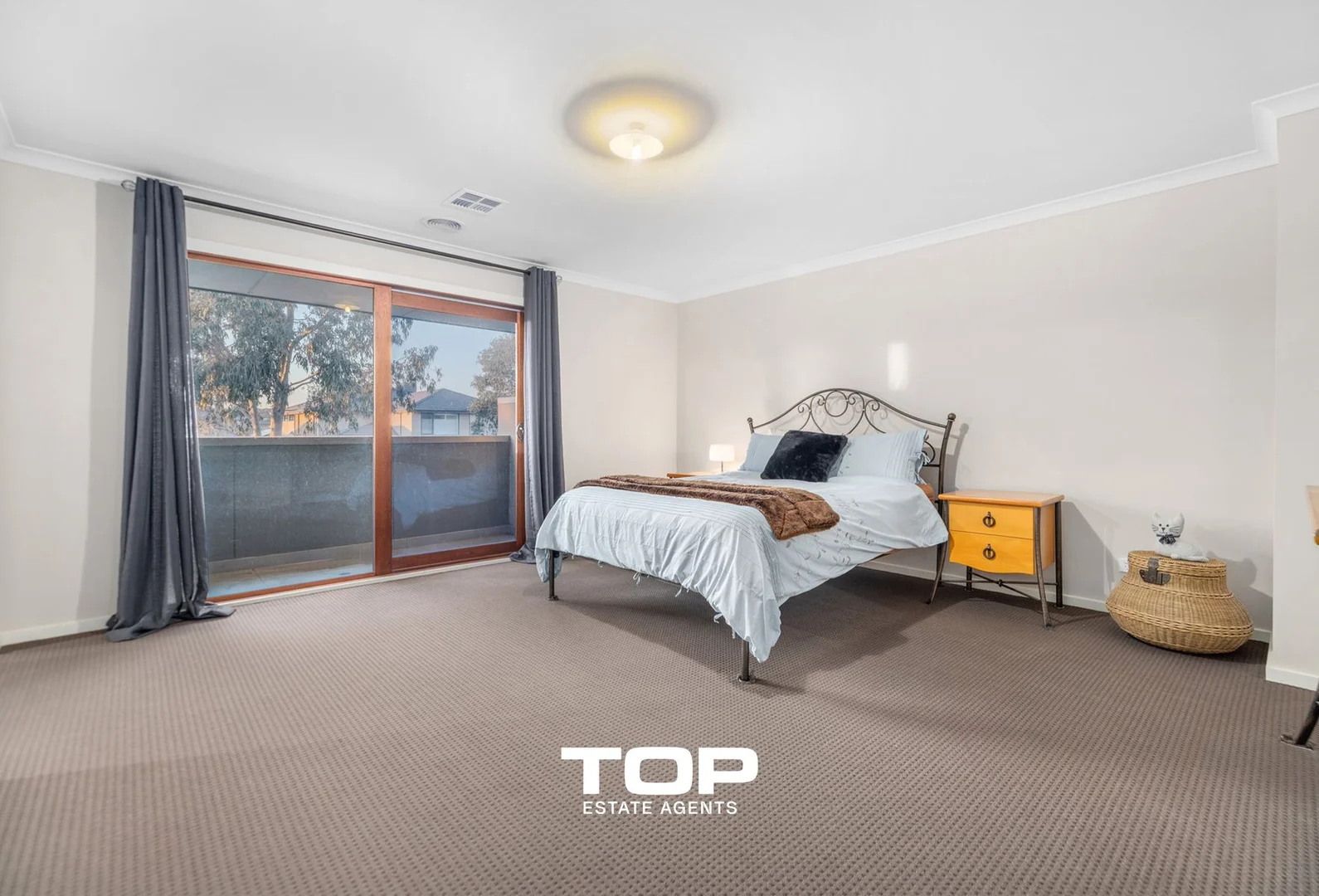 Additional image 17 of 10 Springleaf Avenue, Clyde North VIC 3978